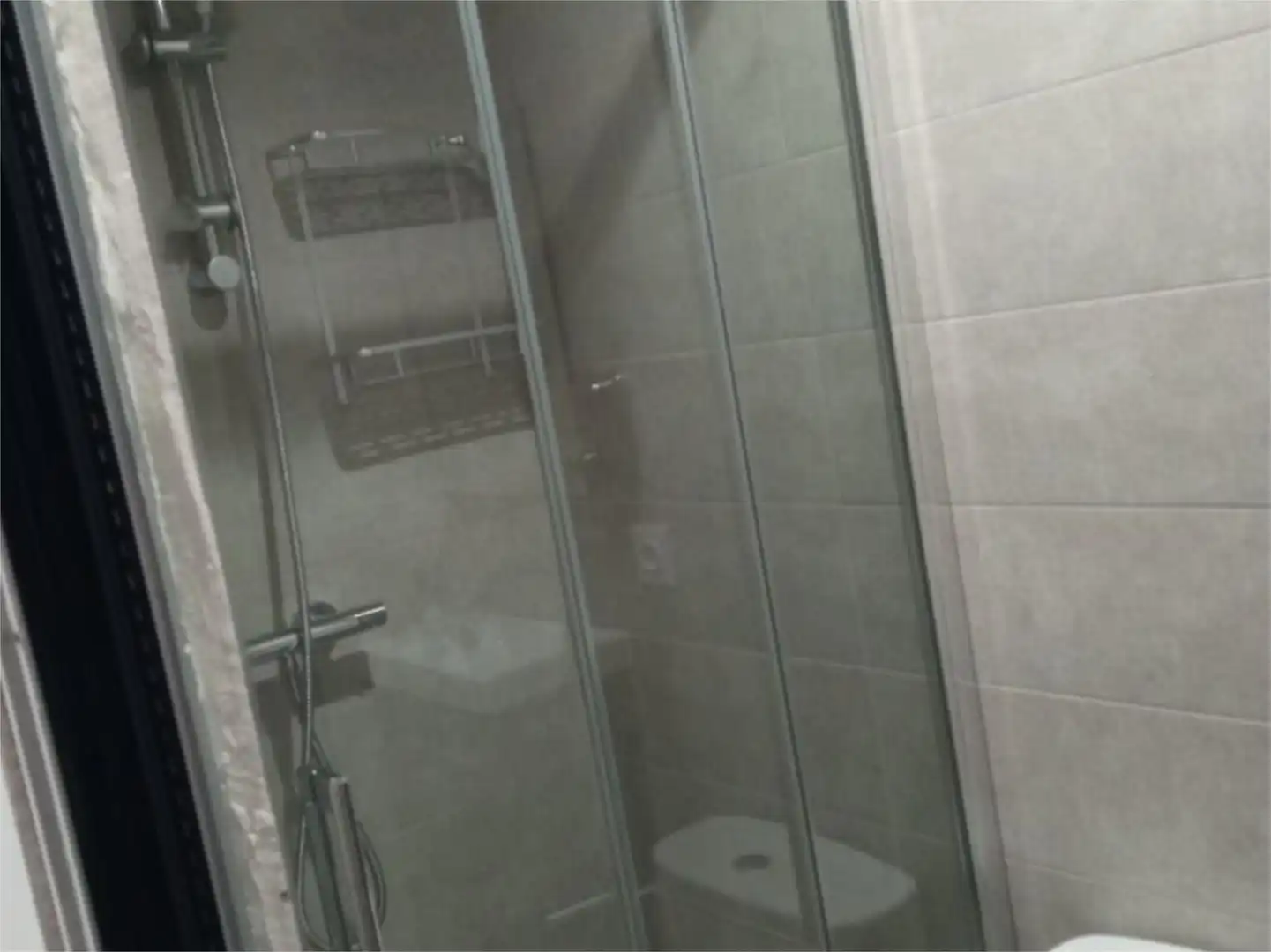 Bathroom of Flat for rent in Andújar  with Air Conditioner, Heating and Furnished