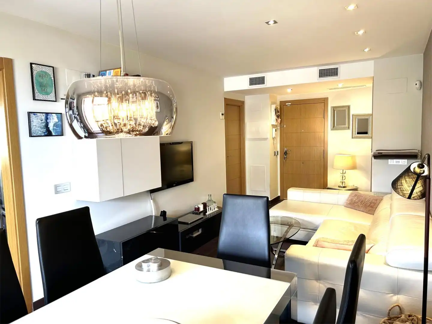Piso en venta en Carrer Berna, 6, Golf Bahía Sala de estar de Piso en venta en Finestrat con Aire acondicionado, Calefacción y Terraza