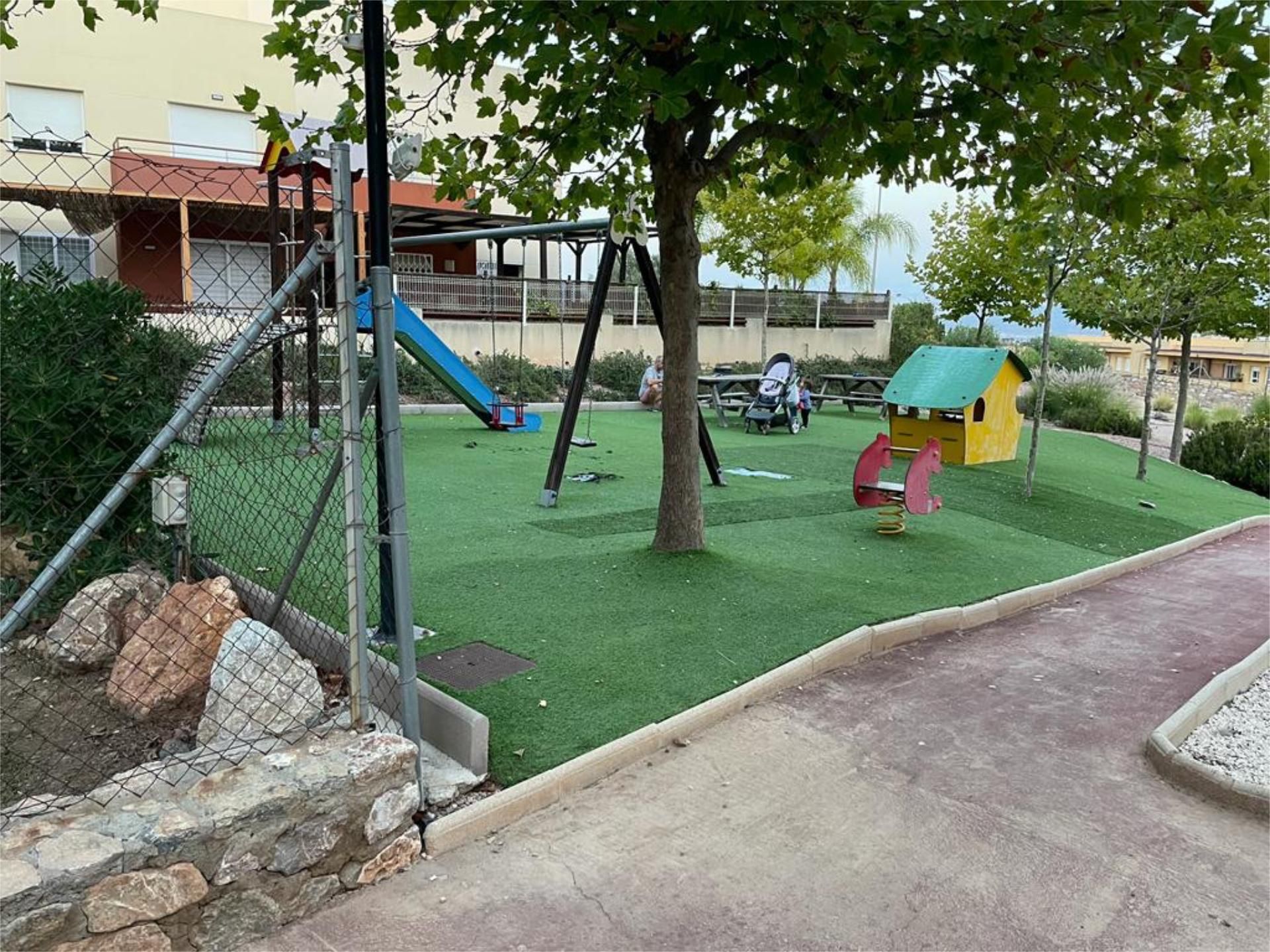 Aparcament de Pis en venda en  Murcia Capital amb Aire condicionat, Calefacció i Jardí privat