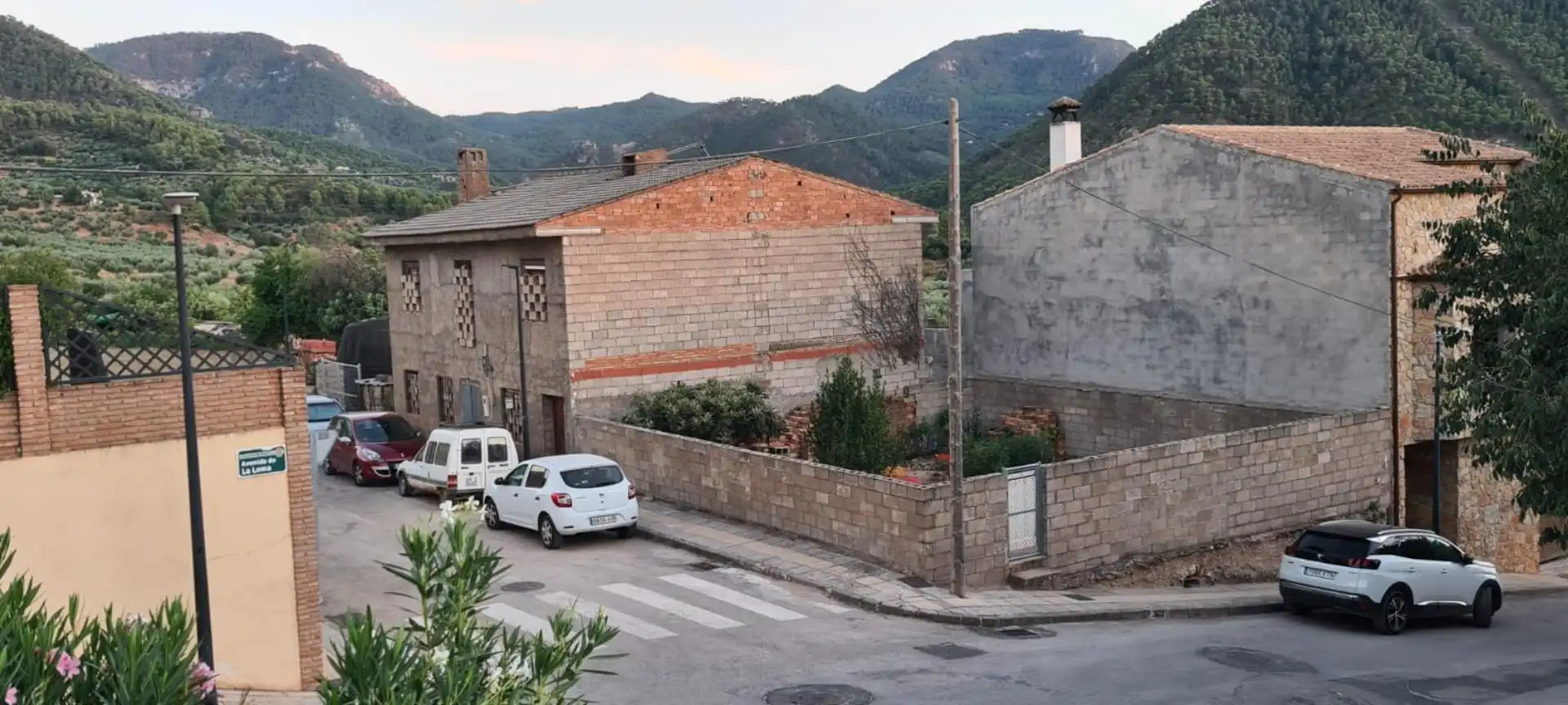 Exterior view of Ground floor for sale in Siles