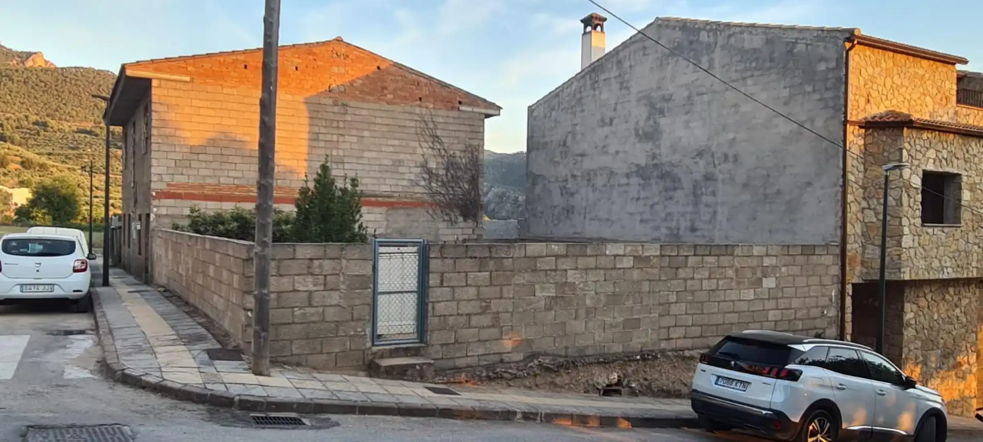 Exterior view of Ground floor for sale in Siles