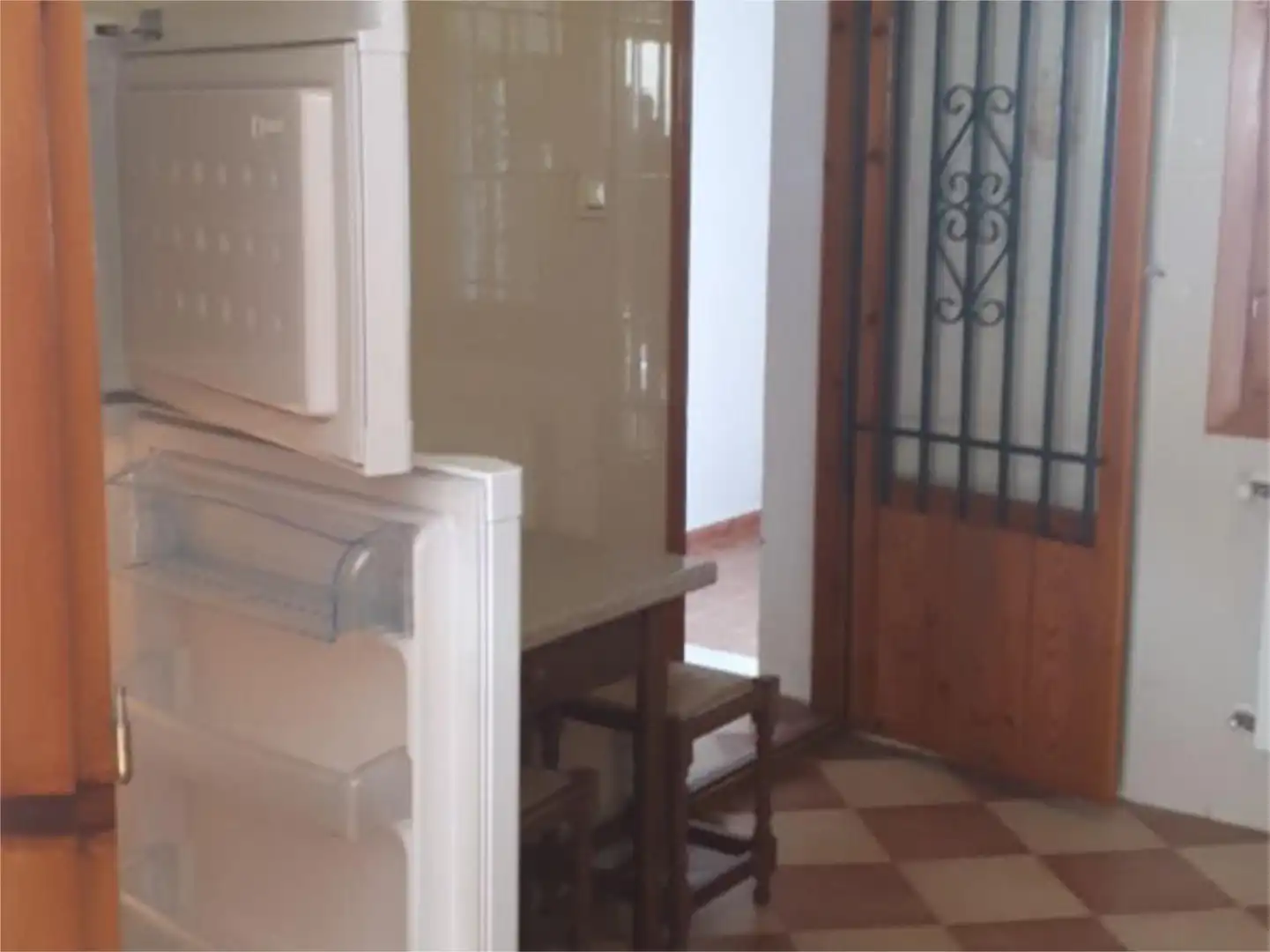 Casa adosada en venta en Castril con Calefacción, Terraza y Balcón