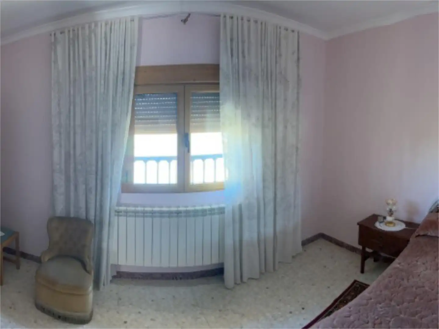 Piso en venta en Calle Real, 71, Turleque Habitación de Piso en venta en Turleque con Calefacción, Trastero y Amueblado