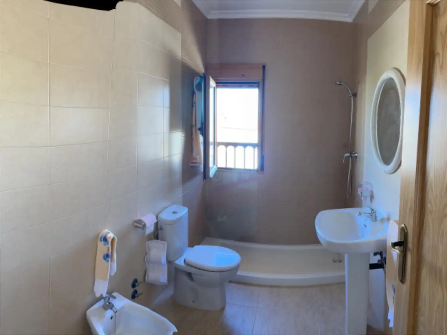 Piso en venta en Calle Real, 71, Turleque Baño de Piso en venta en Turleque con Calefacción, Trastero y Amueblado