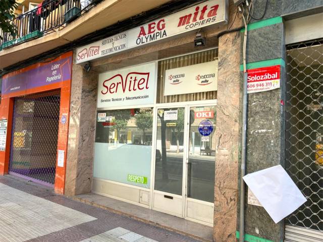 Local comercial en Alquiler en Avenida de Colón, 51 en Residencia