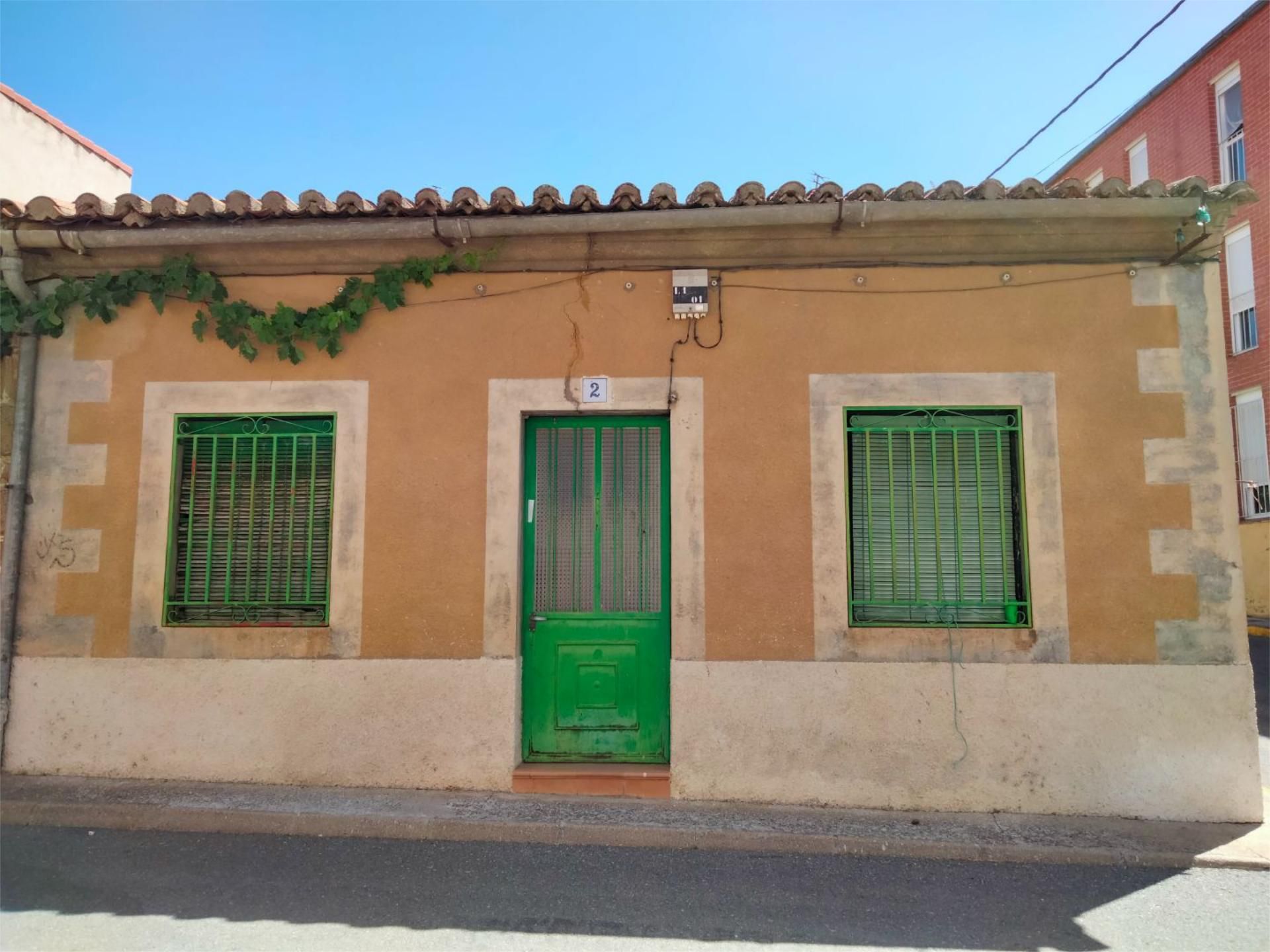 Exterior view of Flat for sale in Burgohondo