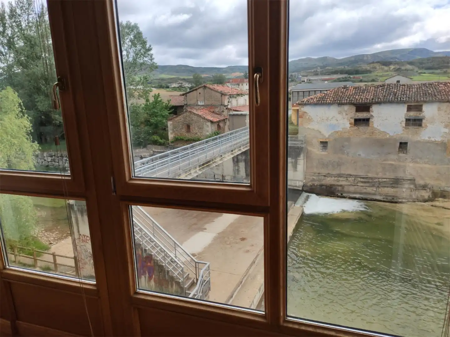 Pis en venda en Medina de Pomar amb Calefacció, Parquet i Terrassa