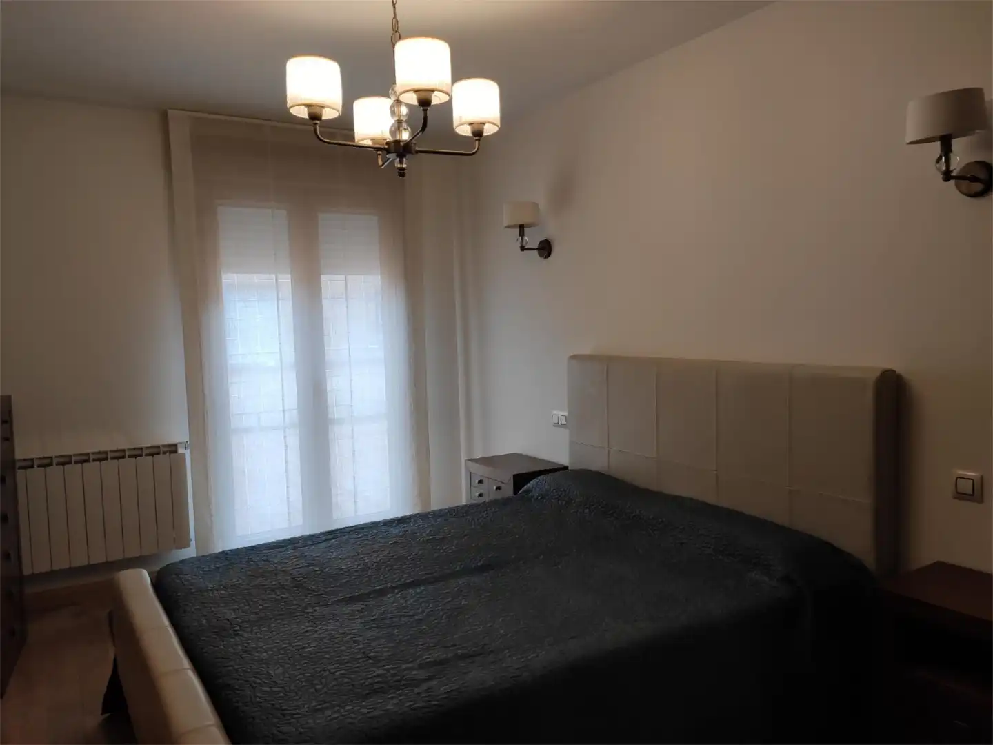 Dormitori de Pis en venda en Medina de Pomar amb Calefacció, Parquet i Terrassa