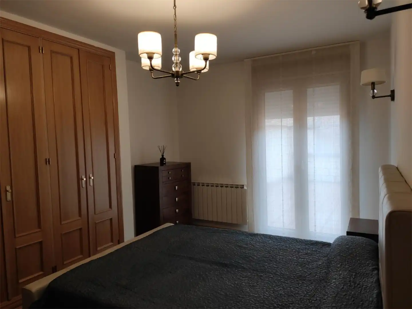 Dormitori de Pis en venda en Medina de Pomar amb Calefacció, Parquet i Terrassa