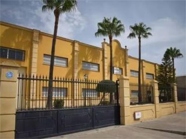 Nave industrial en Alquiler en Calle Alfareros, 1 en Pedanías Norte