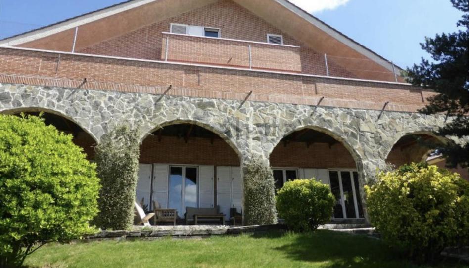 Casa o chalet en venta en Urbanizacion Lomas, 30, Valdefresno, León - imagen 1 Foto 1 de Casa o chalet en venta en Urbanizacion Lomas, 30, Valdefresno, León