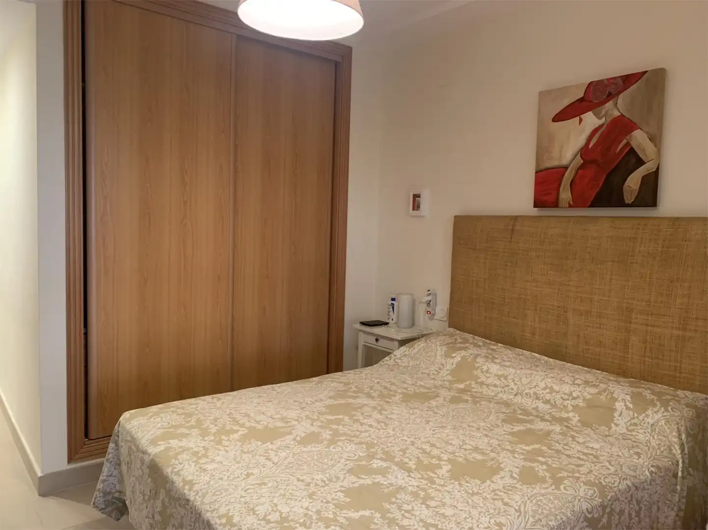 Erdgeschoss zur Miete in Urbanizacion Punta del Faro, 8, El Peñoncillo Schlafzimmer von Erdgeschoss zur Miete in Torrox mit Privatgarten, Terrasse und Schwimmbad