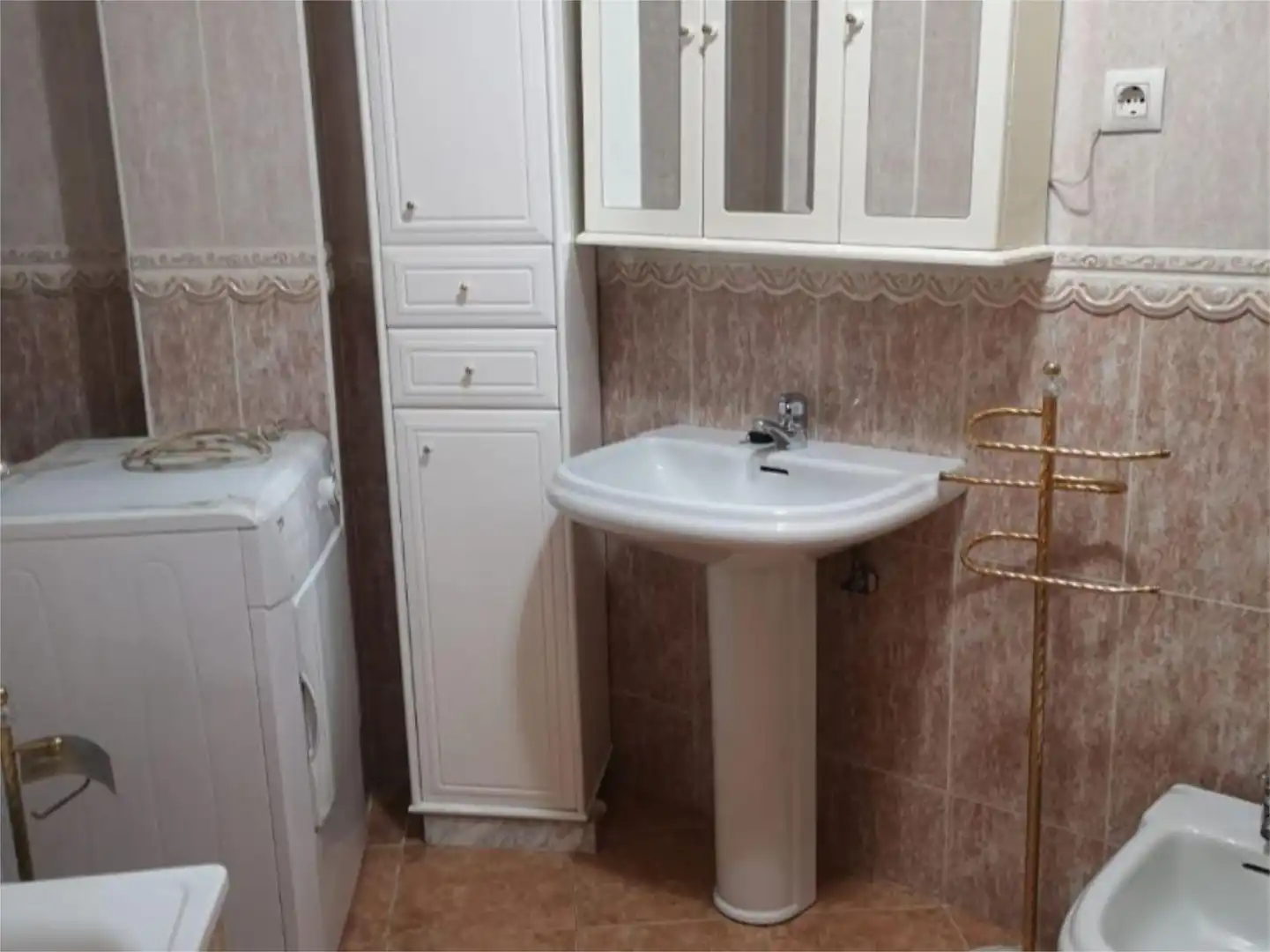 Baño de Piso en venta en Quesada con Calefacción, Amueblado y Balcón
