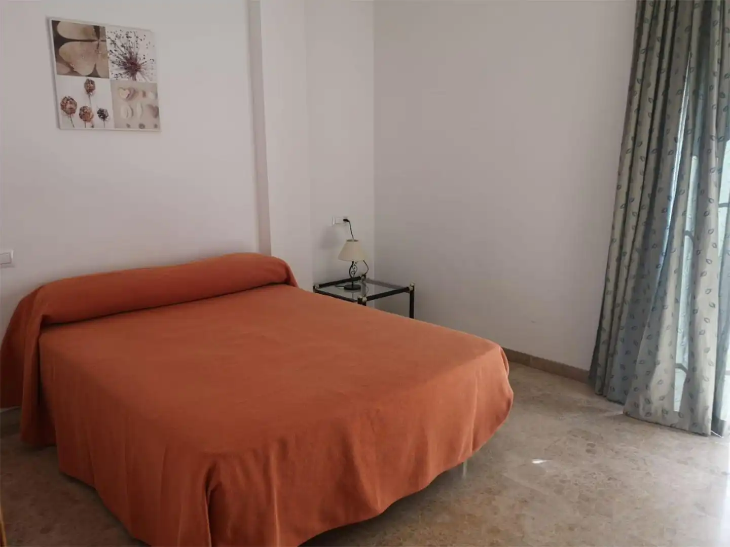 Habitación de Piso en venta en Quesada con Calefacción, Amueblado y Balcón
