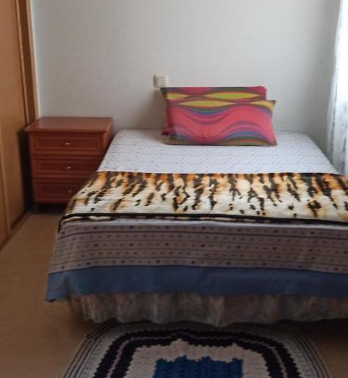 Flat to share in Plaza San Agustín, 2v, Casarrubios del Monte pueblo, Toledo - image 1 Photo 1 of Flat to share in Plaza San Agustín, 2v, Casarrubios del Monte pueblo, Toledo