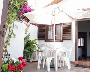 Jardí de Apartament de lloguer en Vejer de la Frontera amb Aire condicionat