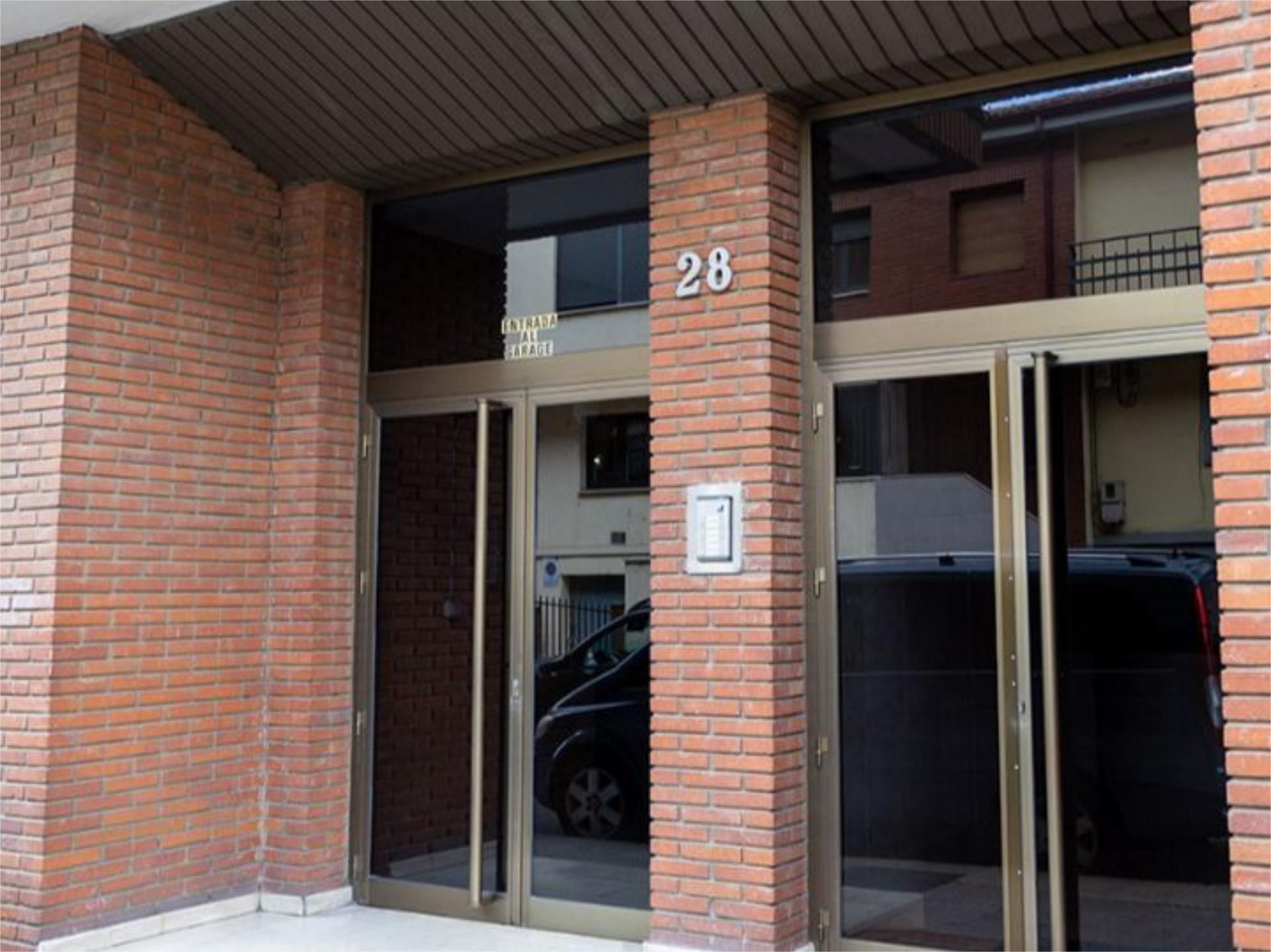 Garatge en venda en León Capital 