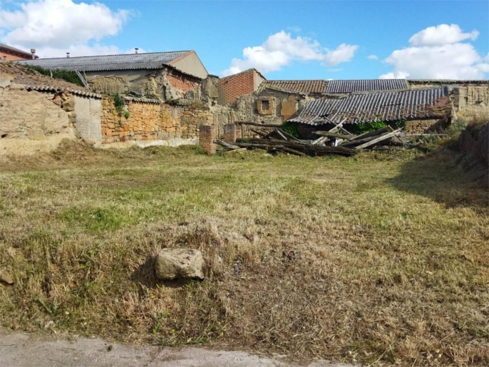 Land for sale in Poveda de las Cintas