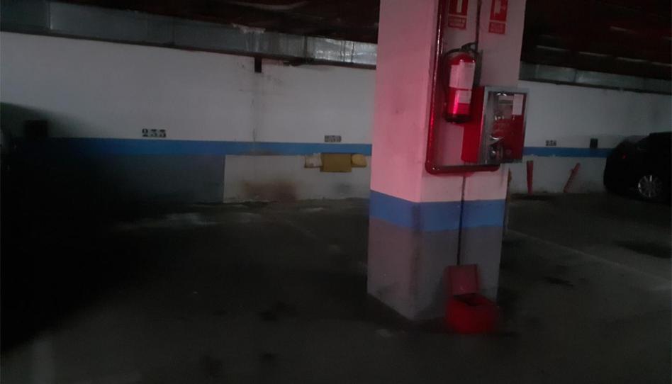 Garaje de alquiler en Calle Cáceres, 19, Zona Renfe, Madrid - imagen 1 Foto 1 de Garaje de alquiler en Calle Cáceres, 19, Zona Renfe, Madrid