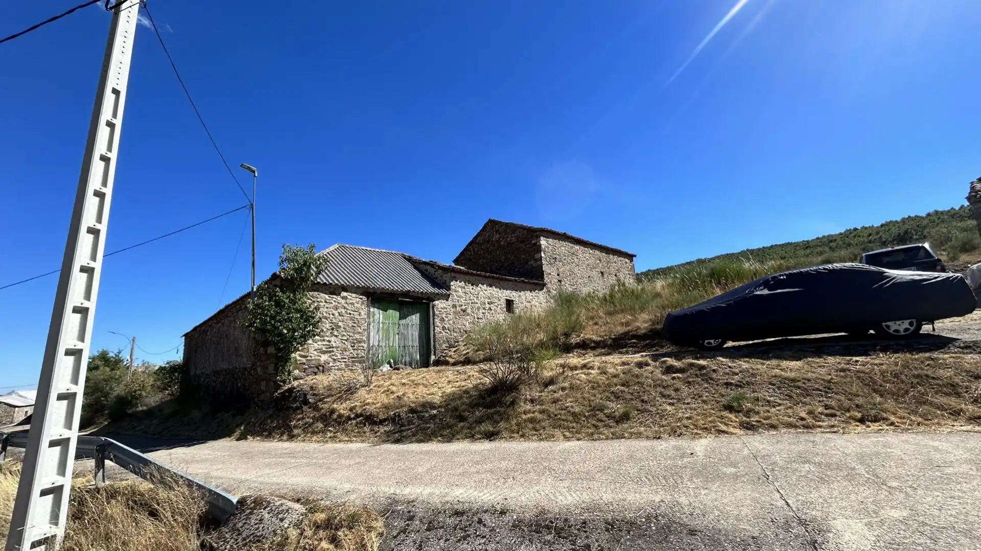 Finca rústica en venta en Calle Calleja-Cu, 4, Riello Vista exterior de Finca rústica en venta en Riello