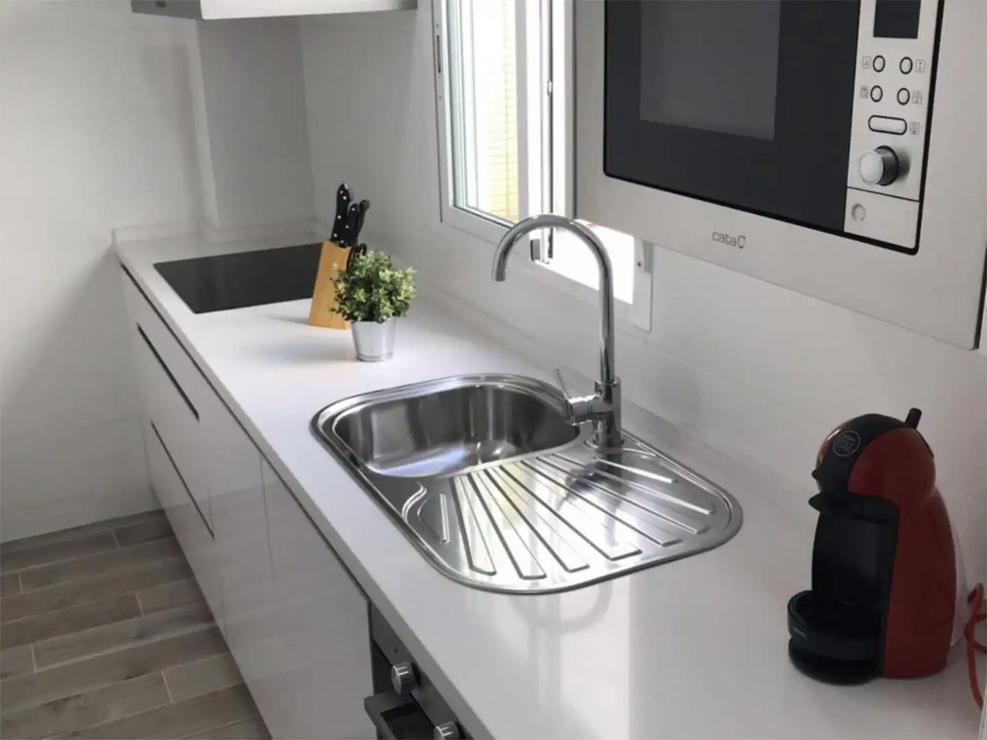 Apartamento de alquiler en Calle Abogado Enríquez Barrios, 8, Ciudad Jardín - Zoco Cocina de Apartamento de alquiler en Córdoba con Aire acondicionado, Calefacción y Amueblado