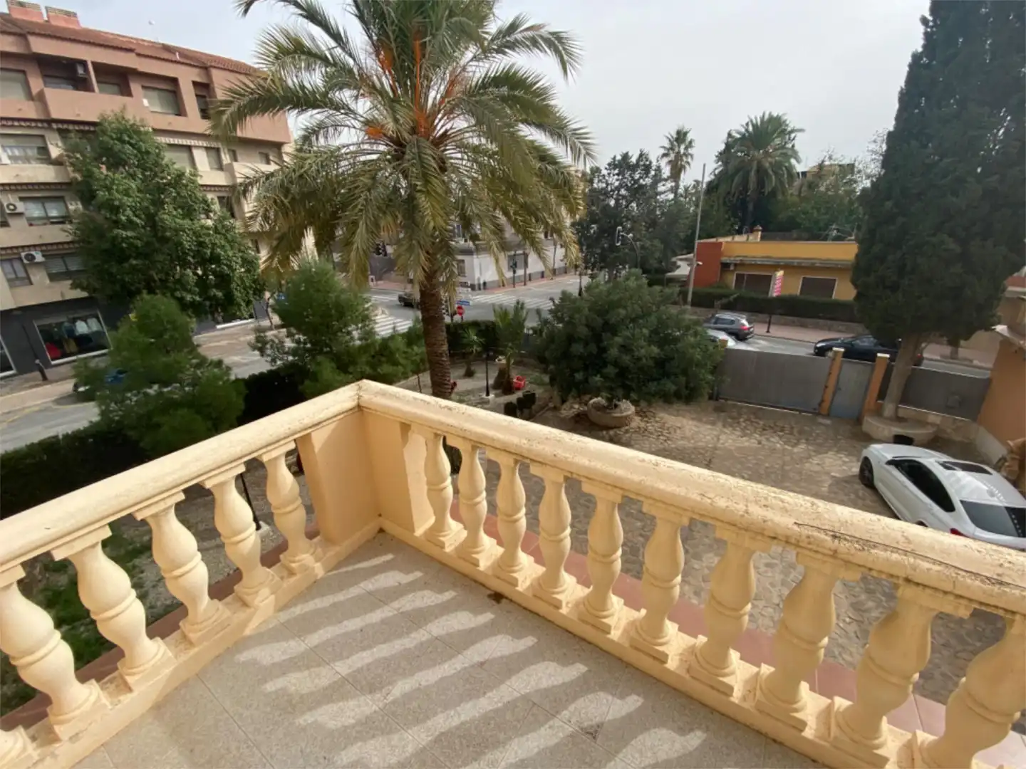 Casa adosada en venta en Avenida Constantino López, 2, Alhama de Murcia ciudad Vista exterior de Casa adosada en venta en Alhama de Murcia con Aire acondicionado, Jardín privado y Terraza