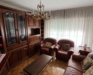 Living room of Apartment for sale in Pontevedra Capital   with Parquet flooring, Storage room and Furnished