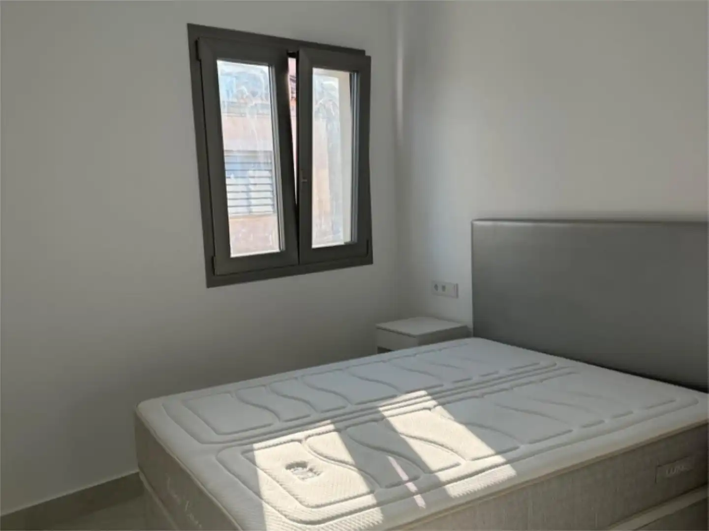 Maisonette zur Miete in Carrer Pins, 11, Colònia Sant Jordi Schlafzimmer von Maisonette zur Miete in Ses Salines mit Klimaanlage, Heizung und Terrasse
