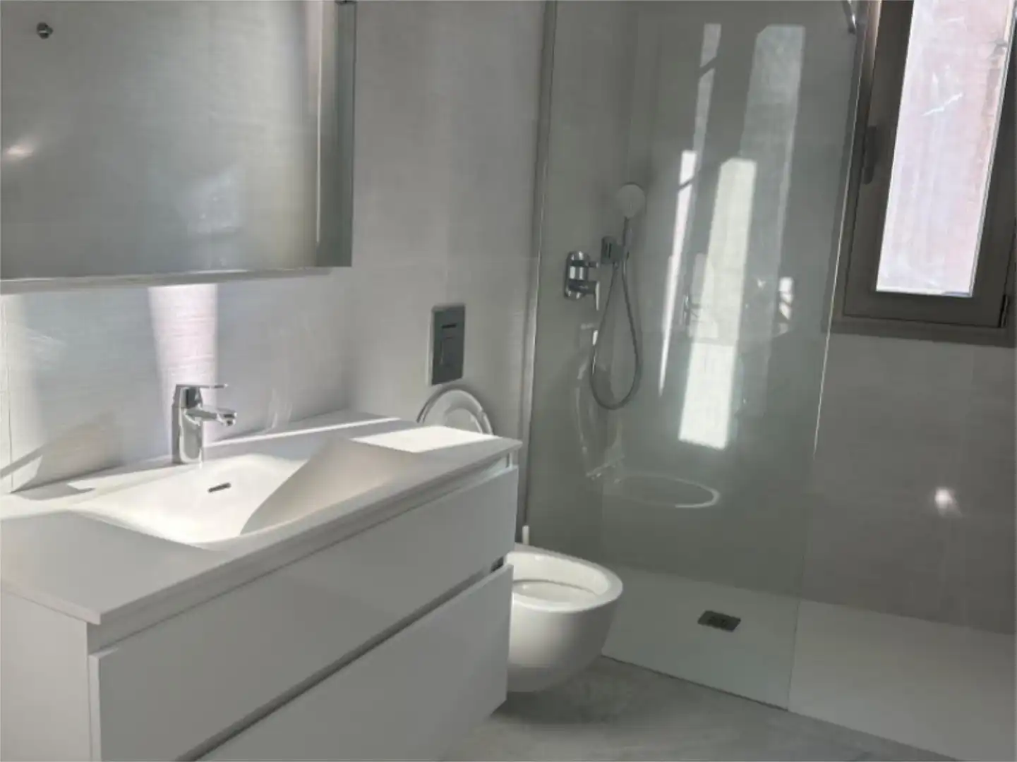 Maisonette zur Miete in Carrer Pins, 11, Colònia Sant Jordi Badezimmer von Maisonette zur Miete in Ses Salines mit Klimaanlage, Heizung und Terrasse
