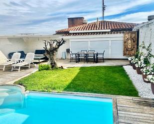 Swimming pool of Attic for sale in  Teruel Capital  with Air Conditioner, Private garden and Terrace