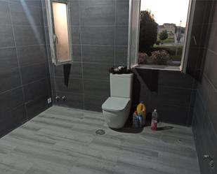 Bathroom of Flat for sale in Ferrol