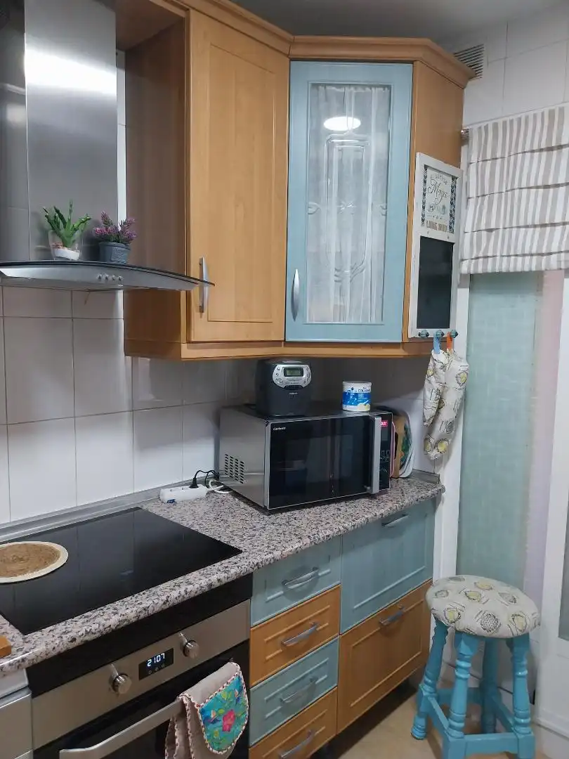 Kitchen of Flat for sale in Villanueva de la Serena  with Air Conditioner, Heating and Storage room