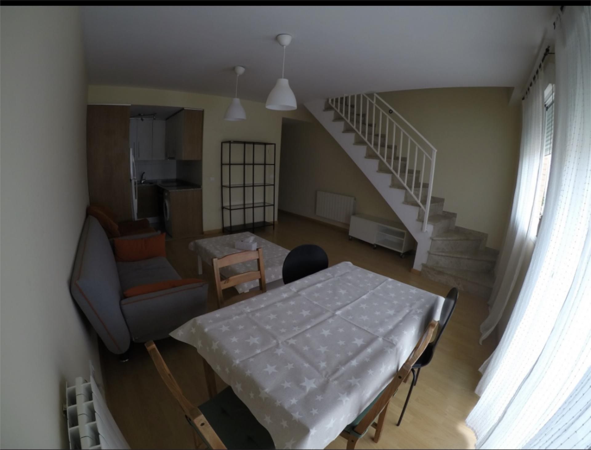 Duplex to rent in Calle Isaac Peral, Villanueva de Gállego