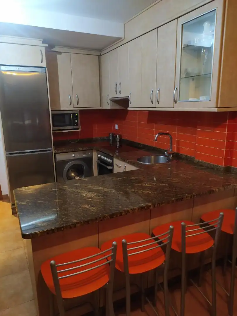 Flat for rent in Avenida da Ponte, 92, A Illa de Arousa
