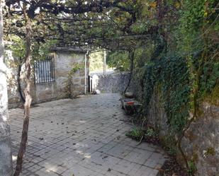 Jardí de Casa o xalet per a compartir en Bande amb Terrassa i Balcó