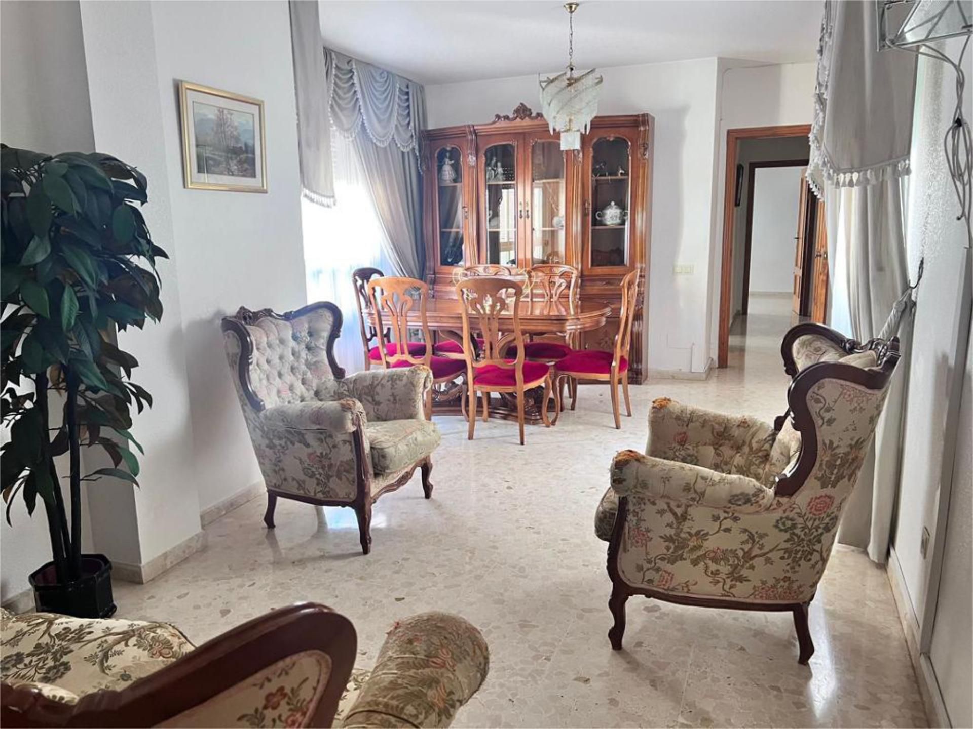 Pis en venda a Calle Ramiro de Maeztu, 5, Ejido Sur Menjador de Pis en venda en El Ejido amb Aire condicionat, Traster i Moblat