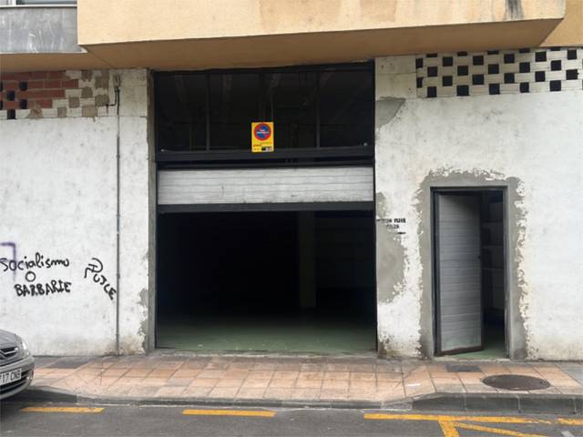 Local comercial en Alquiler en Calle Melquiades Álvarez, 10 en La Felguera