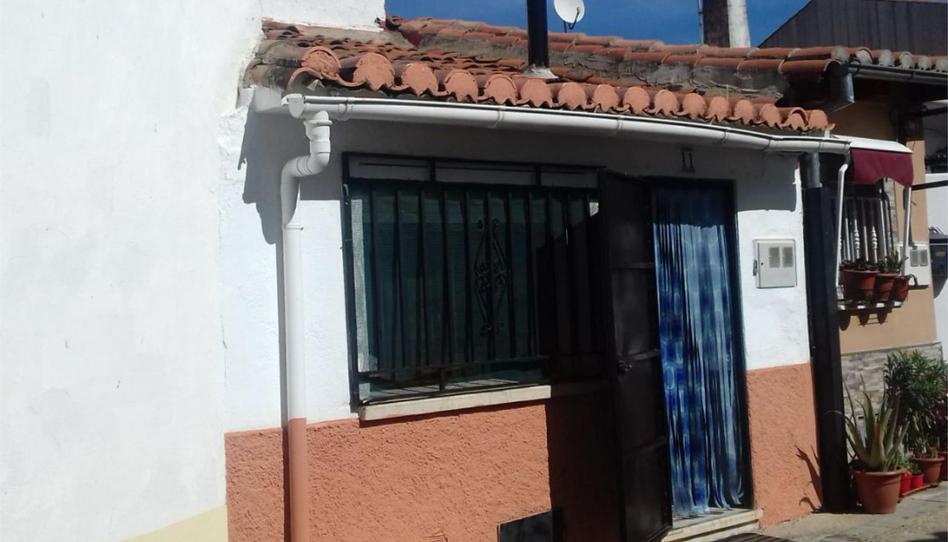 Photo 1 of Duplex for sale in Calle del Ambroz, 9, La Granja , Cáceres