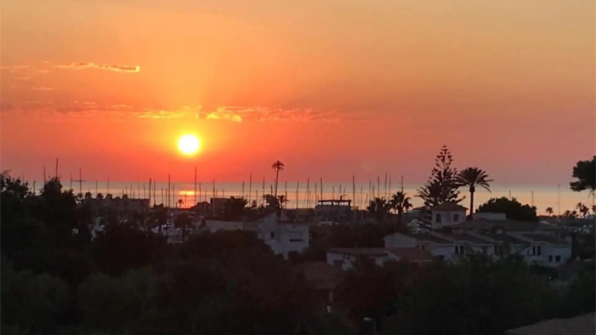 Exterior view of Flat for sale in Dénia  with Air Conditioner, Terrace and Swimming Pool