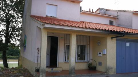 Casa adosada en venta en Calle Felipe Fernandez Gonzalez, 2, Valverde de la Vera, Cáceres - imagen 4 Foto 4 de Casa adosada en venta en Calle Felipe Fernandez Gonzalez, 2, Valverde de la Vera, Cáceres