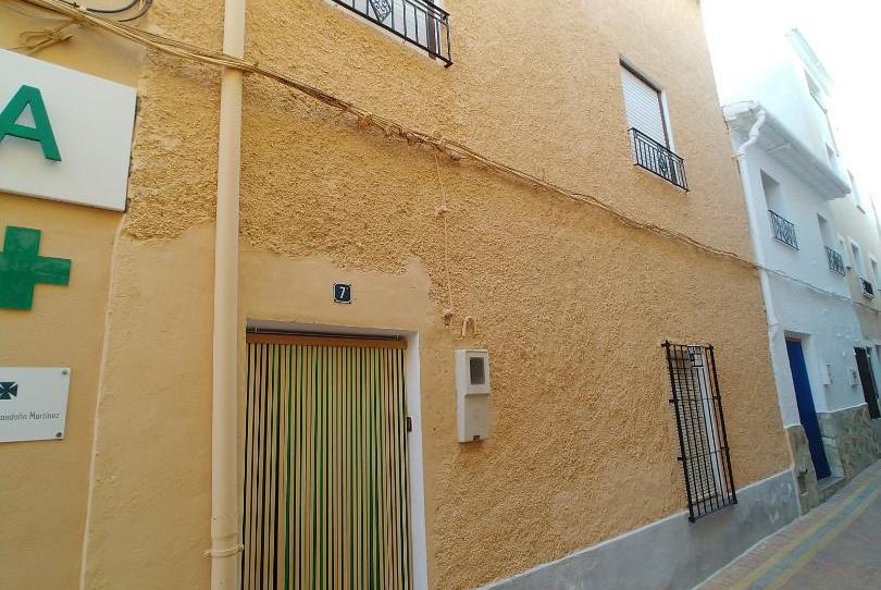 Single-family semi-detached for sale in Calle Cura, 7, Liétor, Albacete - image 1 Photo 1 of Single-family semi-detached for sale in Calle Cura, 7, Liétor, Albacete