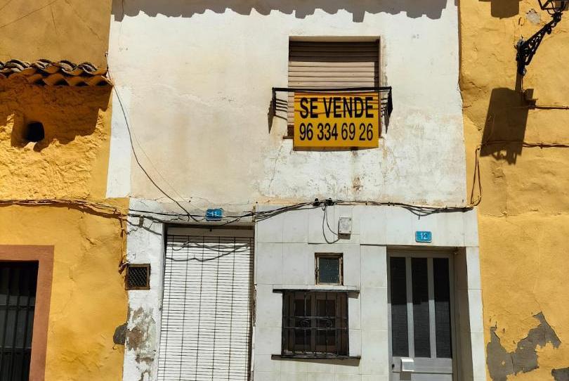Foto 1 de Casa adosada en venda a Calle Picota, 12, Minglanilla, Cuenca