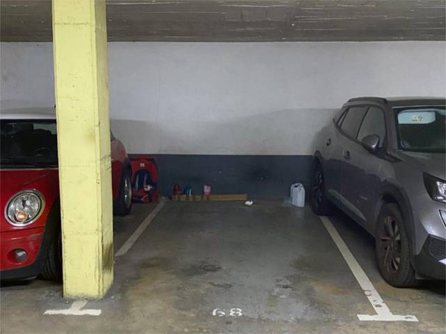 Garaje en Venta en Carrer de Cros, 10 en Sants