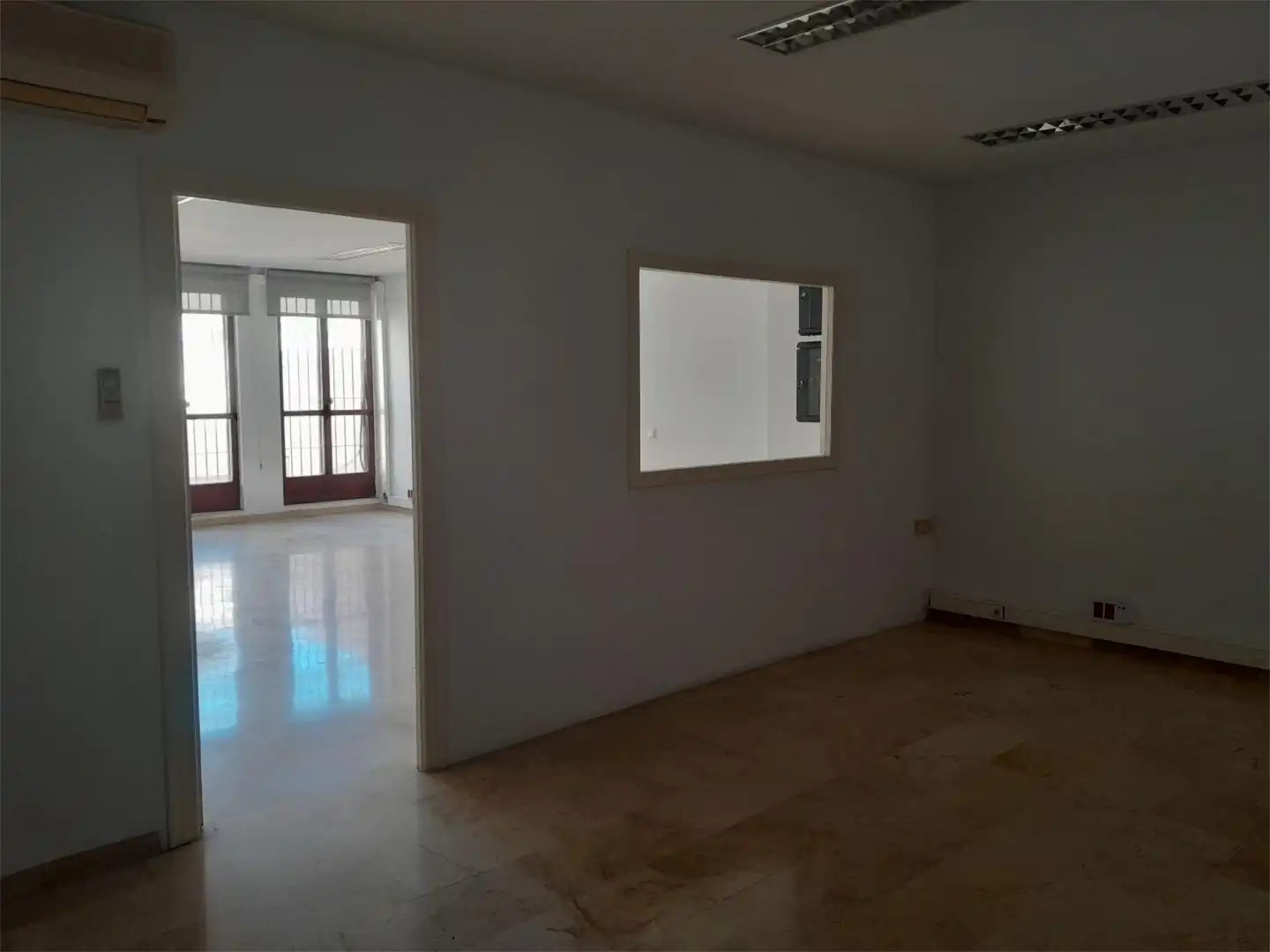Oficina en venta en Calle Magistral Domínguez, 11, Plaza de Toros - Santa Rita Oficina en venta en Almería