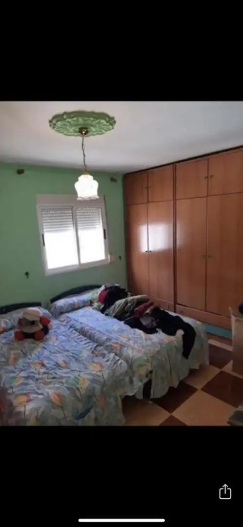 Wohnung zum Verkauf in Calle Aranda, 12, Montejícar Schlafzimmer von Wohnung zum Verkauf in Montejícar mit Möbliert, Ofen und Balkon
