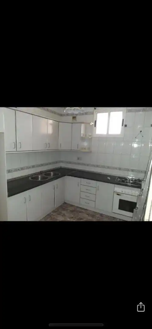 Wohnung zum Verkauf in Calle Aranda, 12, Montejícar Küche von Wohnung zum Verkauf in Montejícar mit Möbliert, Ofen und Balkon