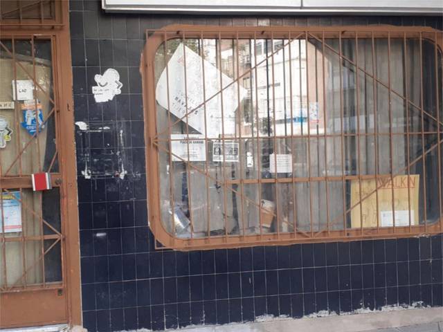 Local comercial en Alquiler en Calle de Oña, 103 en Virgen del Cortijo - Manoteras