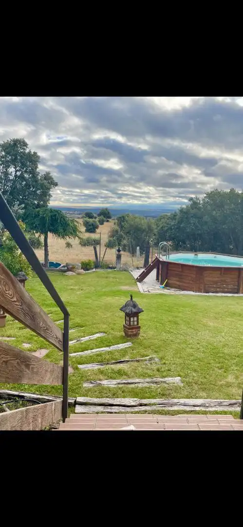 Casa o chalet en venta en Avenida las Jarillas, 24, Zarzuela del Monte Jardín de Casa o chalet en venta en Zarzuela del Monte con Calefacción, Jardín privado y Terraza