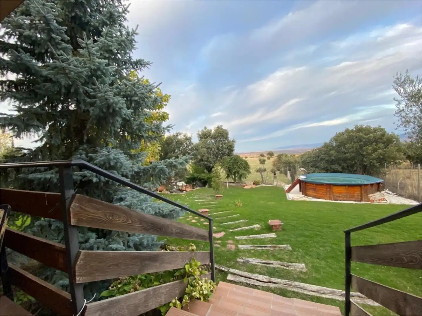 Casa o chalet en venta en Avenida las Jarillas, 24, Zarzuela del Monte Jardín de Casa o chalet en venta en Zarzuela del Monte con Calefacción, Jardín privado y Terraza