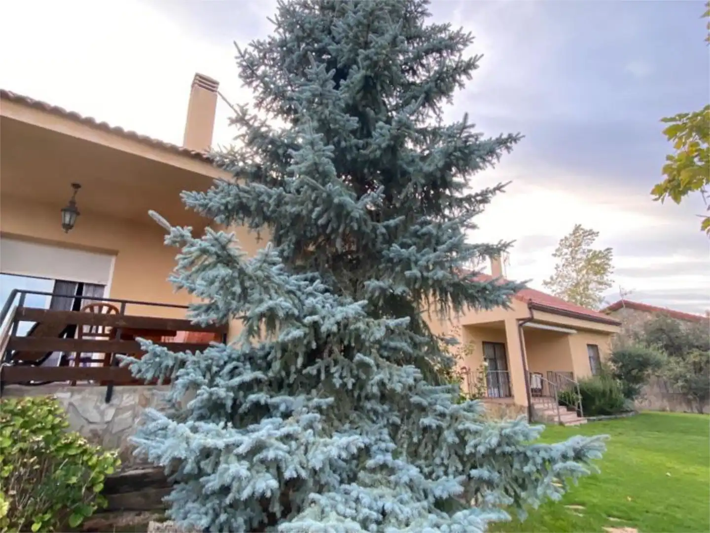 Casa o chalet en venta en Avenida las Jarillas, 24, Zarzuela del Monte Vista exterior de Casa o chalet en venta en Zarzuela del Monte con Calefacción, Jardín privado y Terraza